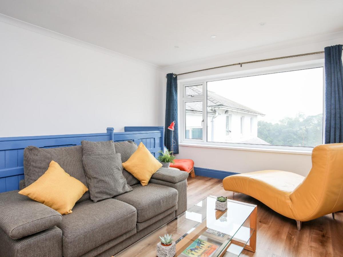 Ty Coets Coach House Apartment Карнарфон Екстериор снимка